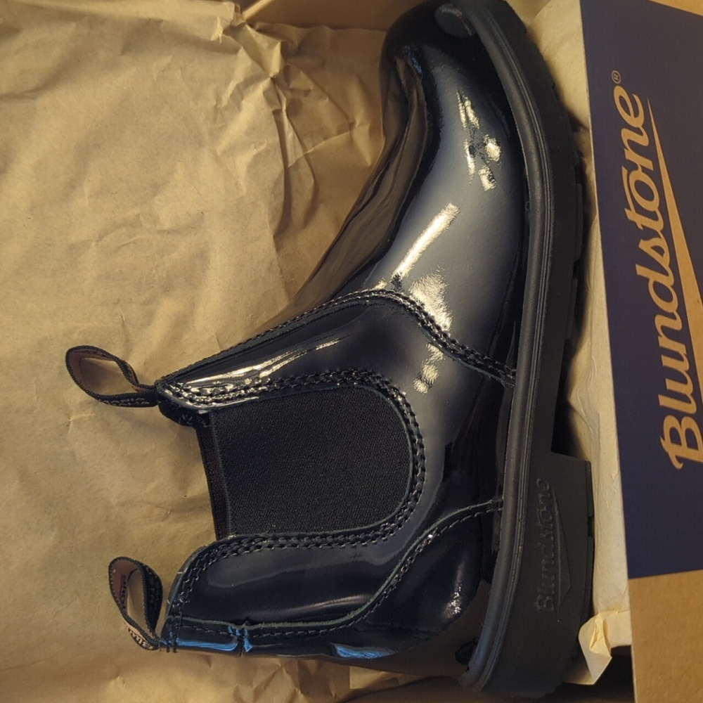 Blundstone Kids Black Patent Boots